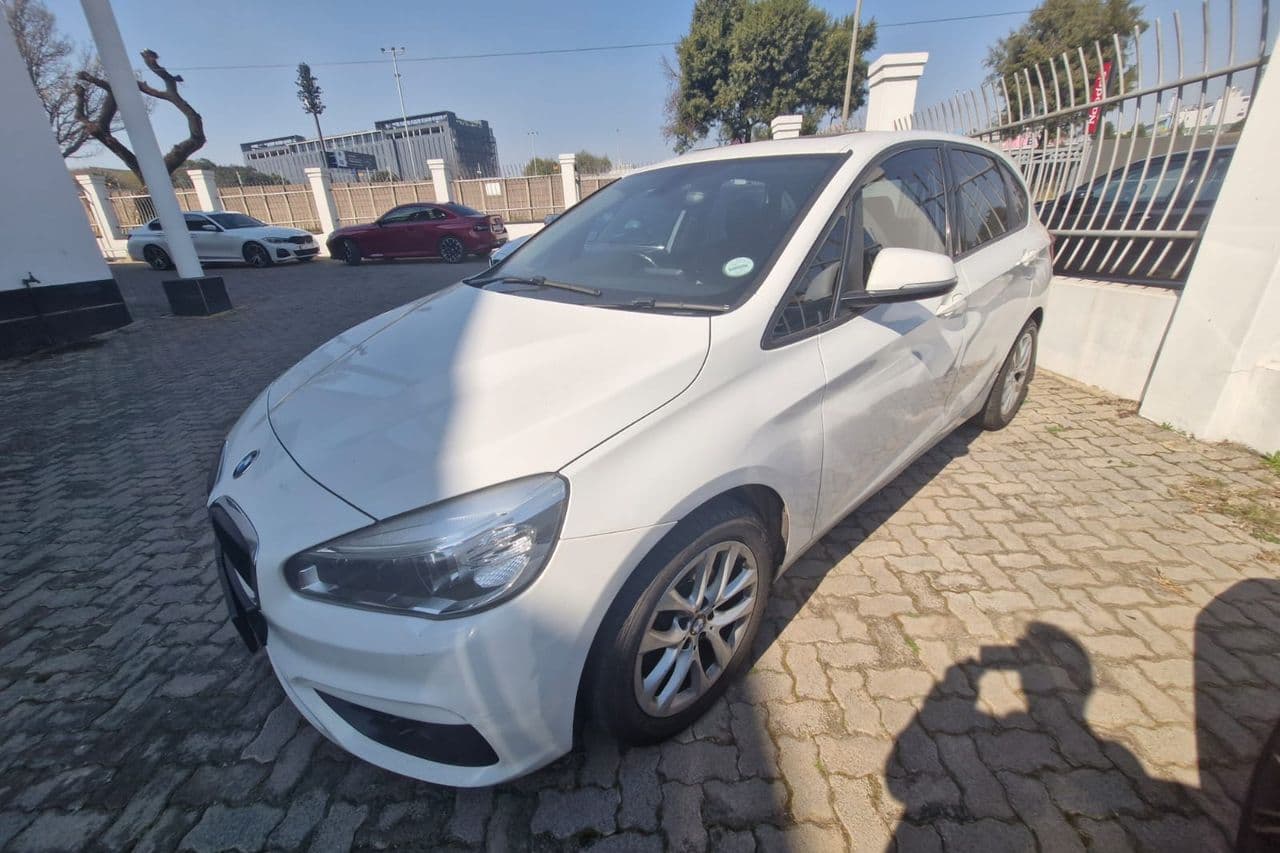 BMW 218i (F45) Active Tourer Steptronic 2018 — photo