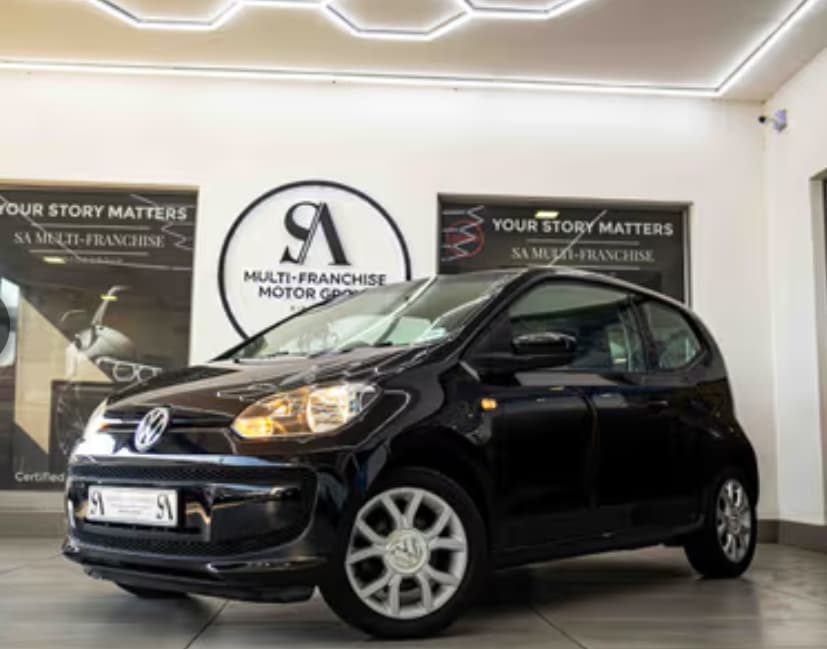 Volkswagen (VW) Move up! 3 Door 2015 — photo