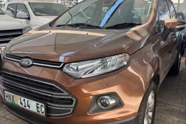 Ford EcoSport 1.0 T Titanium 2015, photo