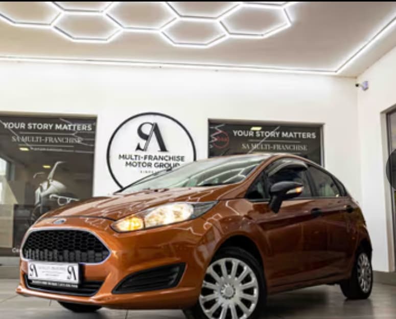 Ford Fiesta 1.4i (71 kW) Ambiente Hatch Back 2016, photo