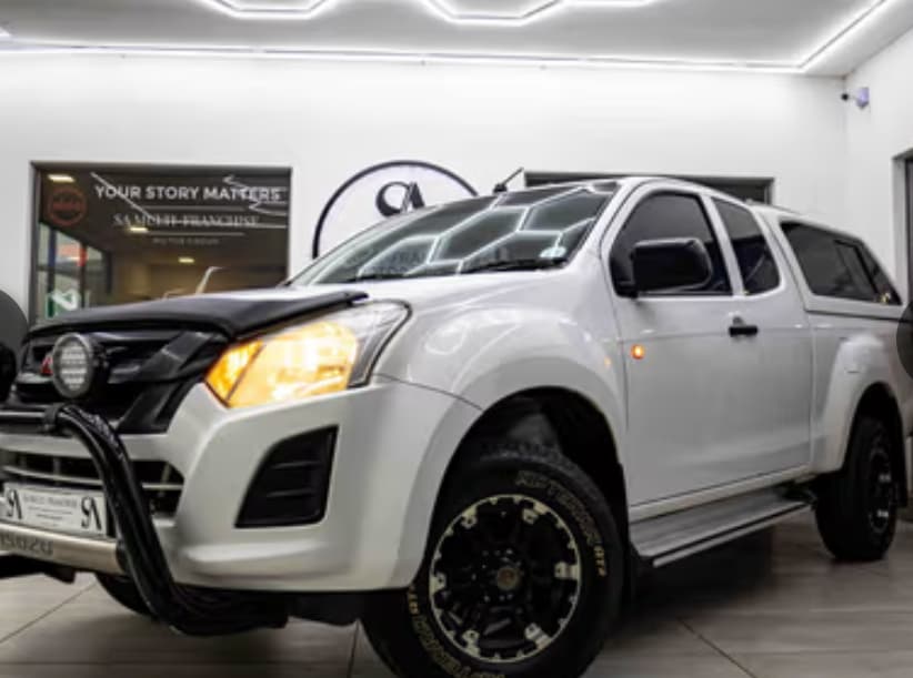 Isuzu D-Max 250 HO Hi-Rider Extended Cab Auto 2021, photo