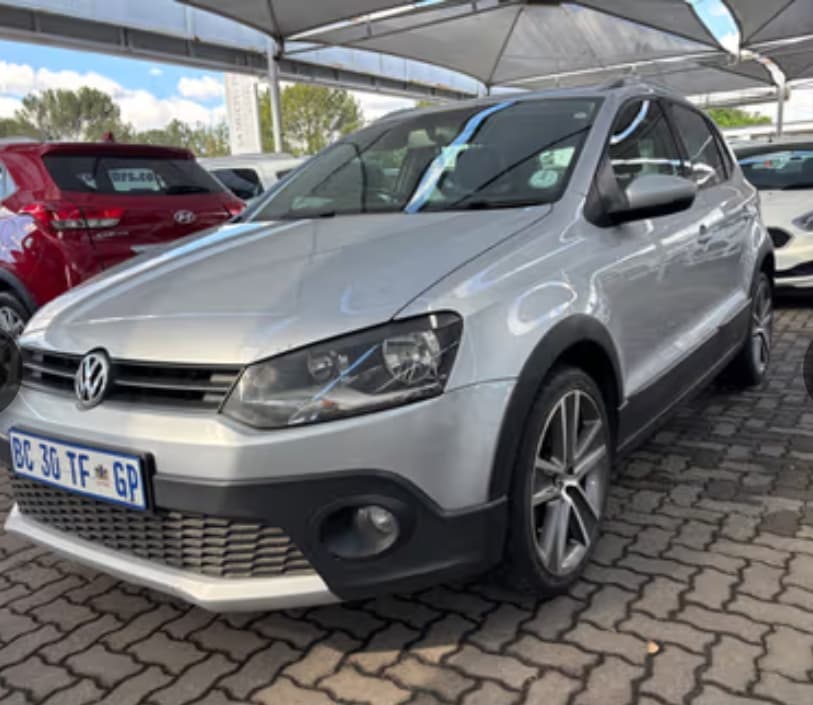 Volkswagen (VW) Polo Cross 1.6 TDi 2011, photo
