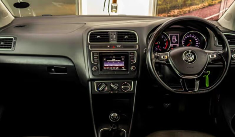 
								Volkswagen Polo GP 1.2 Tsi Comfortline (66kw) 5dr 2015 full									