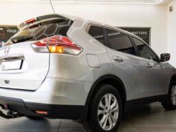 
										Nissan Xtrail 2.0 XE 4X2 2017 full									