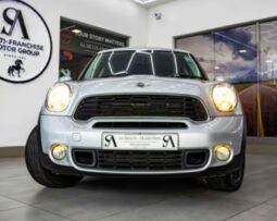 
										MINI Cooper S Mark III (135 kW) Countryman 2012 full									