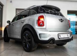
										MINI Cooper S Mark III (135 kW) Countryman 2012 full									