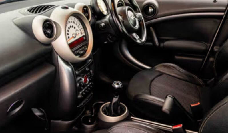 
								MINI Cooper S Mark III (135 kW) Countryman 2012 full									