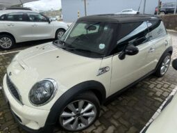 
										MINI Cooper S Mark III (135 kW) Steptronic 2013 full									