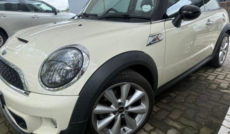 
								MINI Cooper S Mark III (135 kW) Steptronic 2013 full									