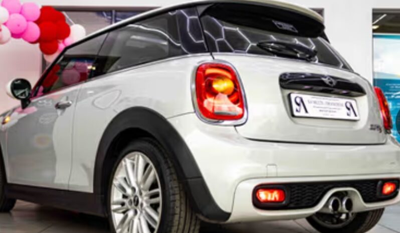 
								MINI Cooper S Mark IV (141 kW) Steptronic 2016 full									