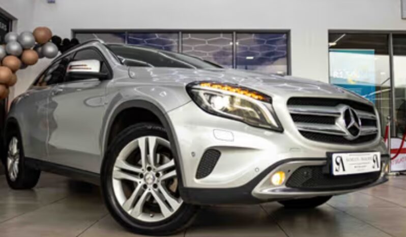 
								Mercedes Benz GLA 200 CDi 2015 full									