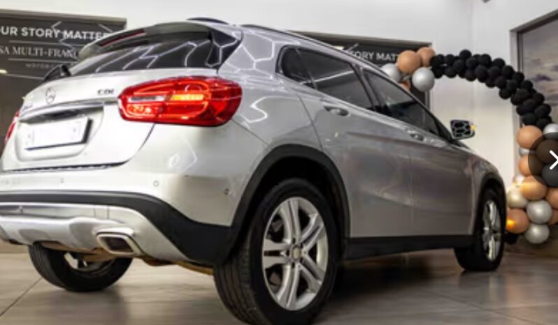 
								Mercedes Benz GLA 200 CDi 2015 full									
