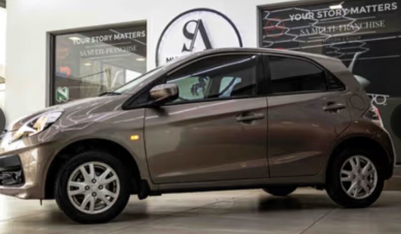 
								Honda Brio 1.2 Hatch Comfort 2014 full									