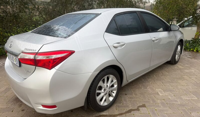 
								Toyota Corolla 1.6 Prestige Automatic 2015 full									