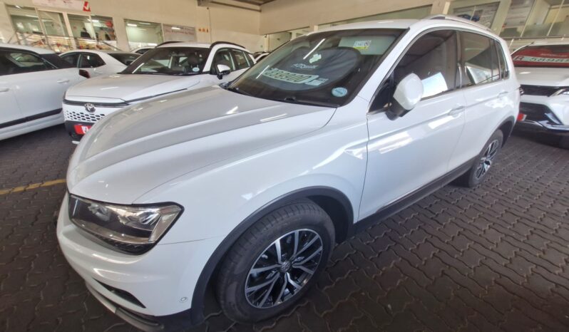 
								Volkswagen Tiguan 2.0 TDi Comfortline 4Motion DSG 2020 full									