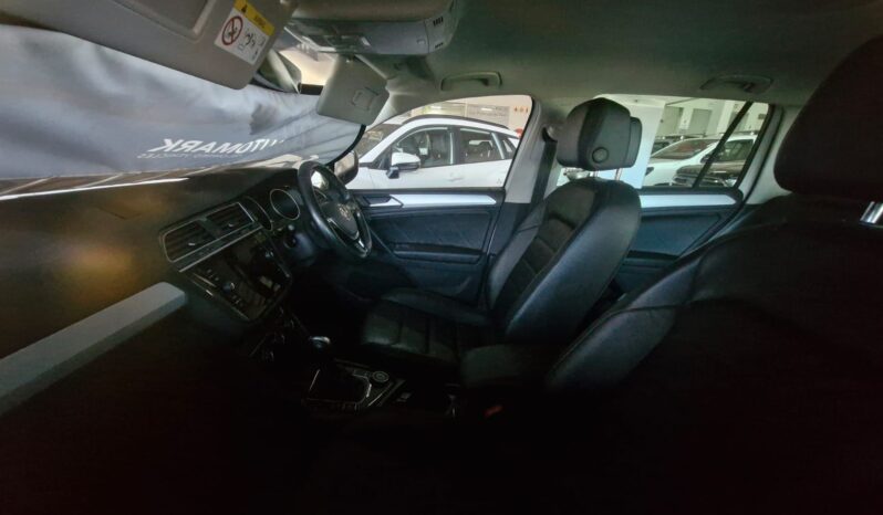 
								Volkswagen Tiguan 2.0 TDi Comfortline 4Motion DSG 2020 full									