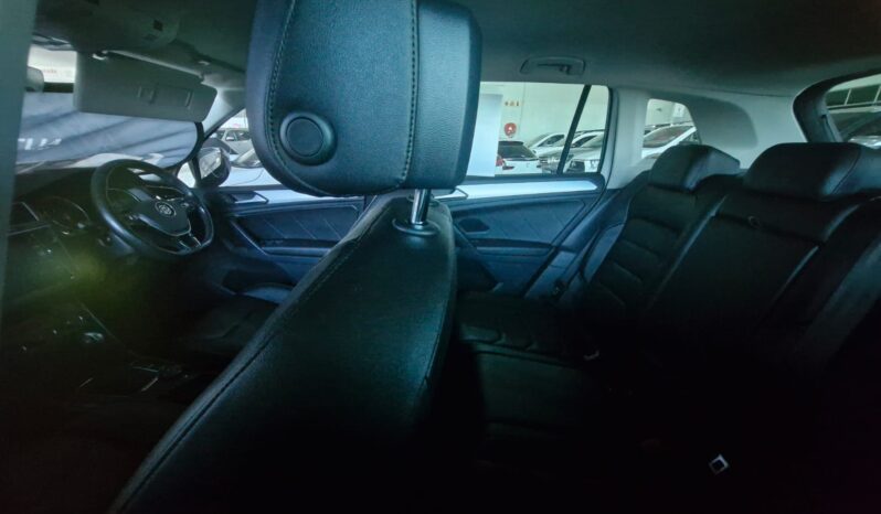 
								Volkswagen Tiguan 2.0 TDi Comfortline 4Motion DSG 2020 full									