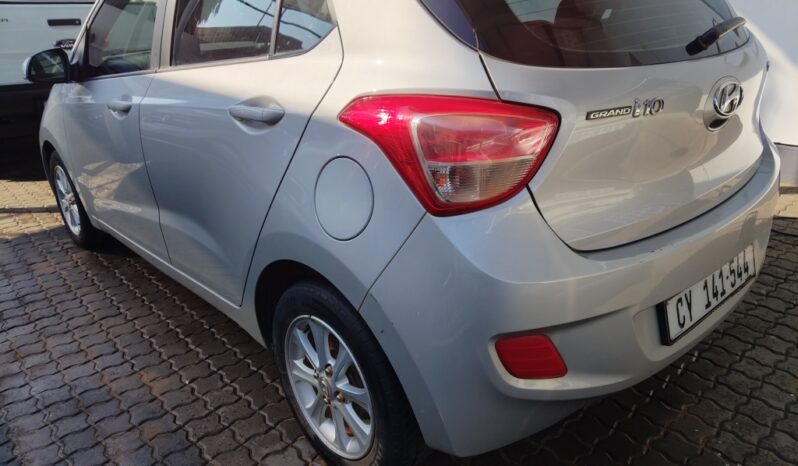 
								Hyundai Grand I10 1.25 Fluid 2014 full									