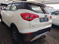 
										Mahindra XUV 300 1.2T (W8) 2022 full									