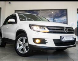 
										VW Tiguan II 1.4 TSi BlueMotion Trend and Fun DSG (110 kW) 2013 full									