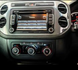 
										VW Tiguan II 1.4 TSi BlueMotion Trend and Fun DSG (110 kW) 2013 full									