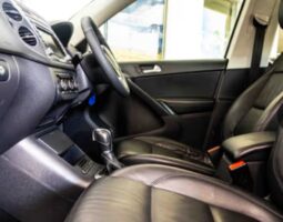 
										VW Tiguan II 1.4 TSi BlueMotion Trend and Fun DSG (110 kW) 2013 full									