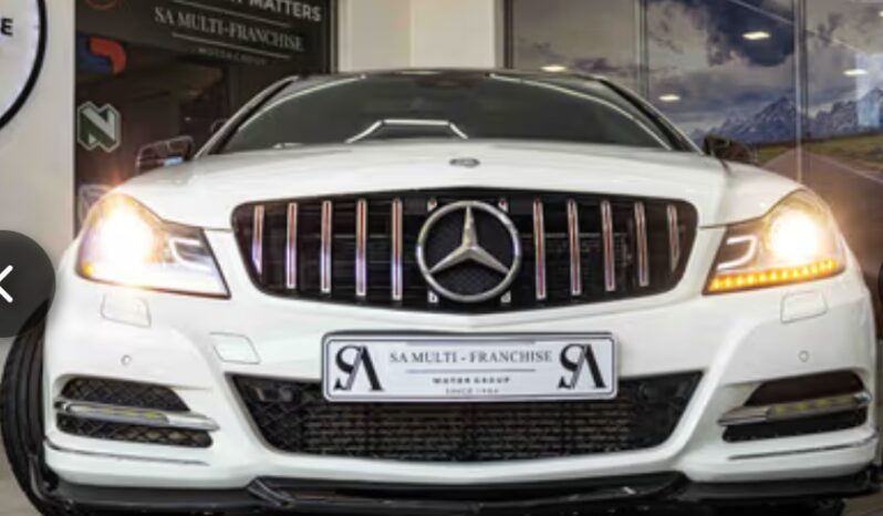 
								Mercedes Benz C 250 Blue Efficiency Coupe 7G-Tronic 2013 full									