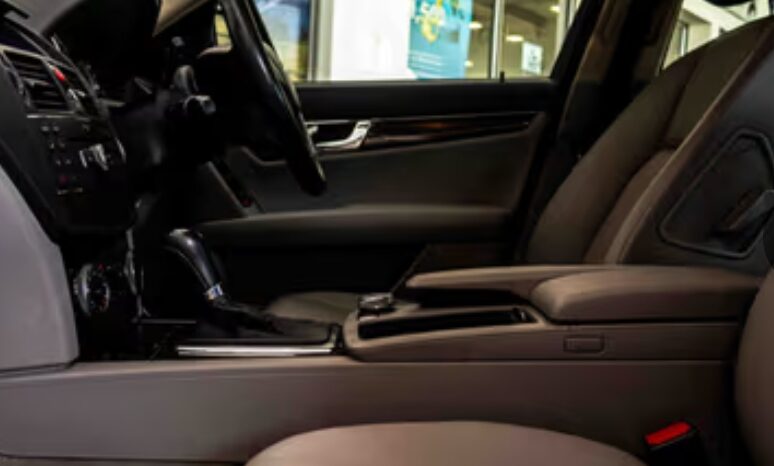 
								Mercedes Benz C 200K (135 kW) Classic Automatic 2008 full									
