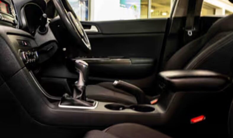
								Kia Sportage VI 2.0 Ignite 2017 full									
