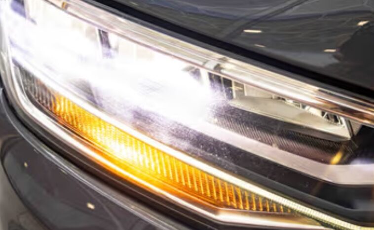 
								Volkswagen (VW) Tiguan IV 1.4 TSI DSG (110kW) 2021 full									