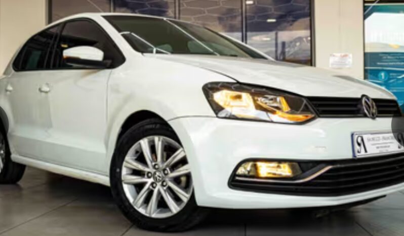 
								Volkswagen (VW) Polo 1.2 GP TSi Comfortline 2017 full									