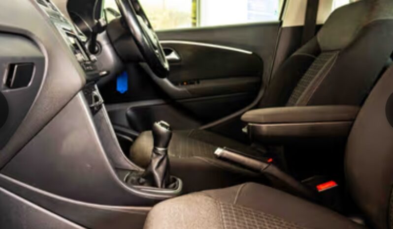 
								Volkswagen (VW) Polo 1.2 GP TSi Comfortline 2017 full									