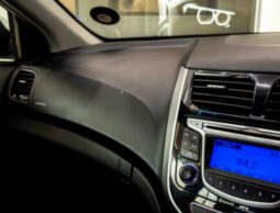 
										Hyundai Accent IV 1.6 GLS Fluid 2011 full									