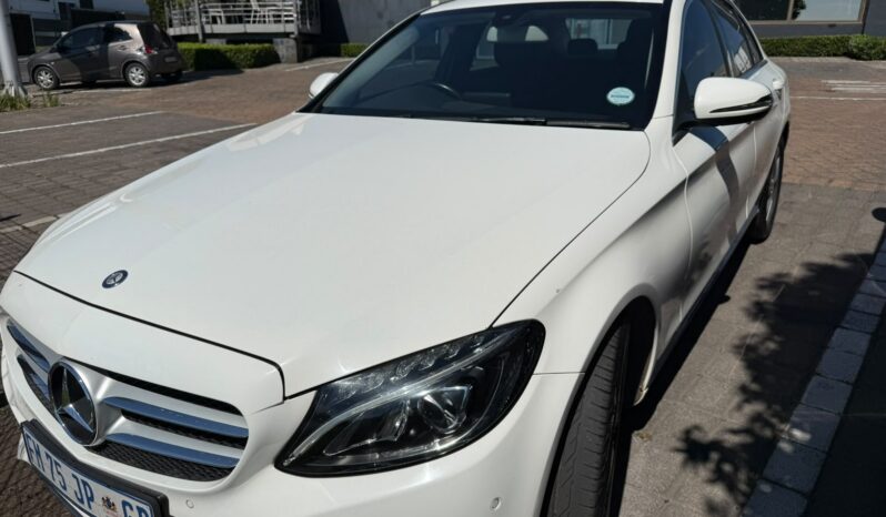 
								Mercedes Benz C 180 Auto 2016 full									