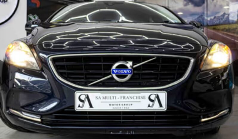 
								Volvo V40 D2 Inscription 2016 full									