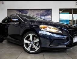 
										Volvo V40 D2 Inscription 2016 full									