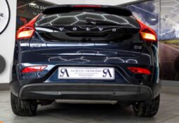 
										Volvo V40 D2 Inscription 2016 full									
