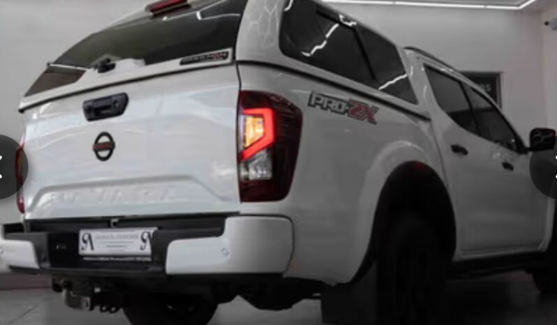 
								Nissan Navara 2.5 DDTi Pro -2X Double Cab Auto 2022 full									