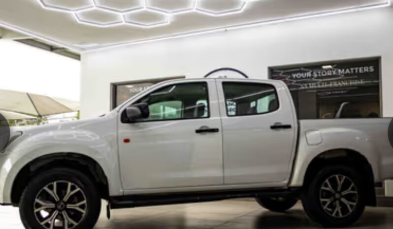 
								Isuzu D-Max 250 HO Hi-Rider Double Cab Pick Up 2023 full									