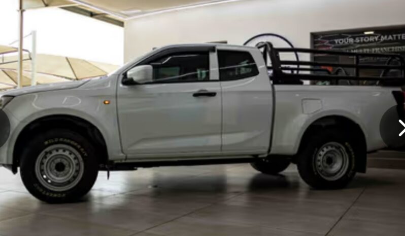 
								Isuzu D-Max 1.9 Ddi HR E-Cab 2024 full									